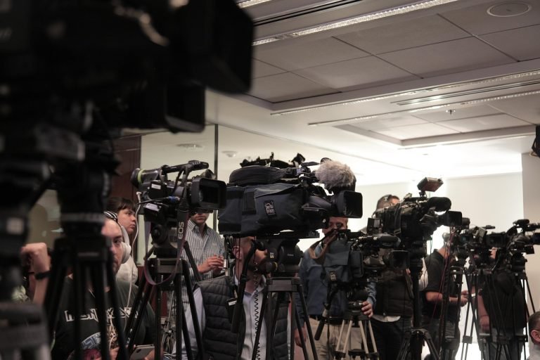 cameras-6839248_1280